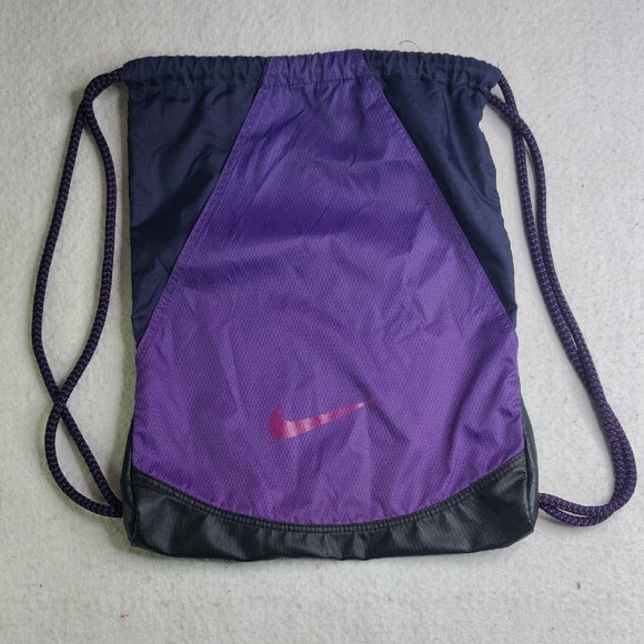 Nike Drawstring Backpack Purple Black Gym Rope Athletic Training - Picture 1 of 13